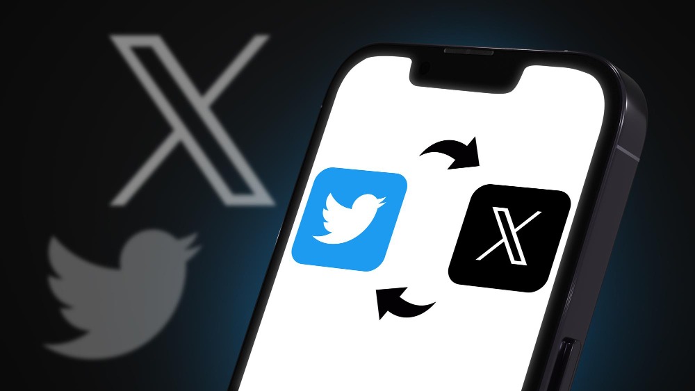 智能手机屏幕显示 Twitter 蓝色小鸟图标与黑色 X 图标的切换箭头，背景中有 Twitter 和 X 的标志，象征 Twitter 更名为 X。